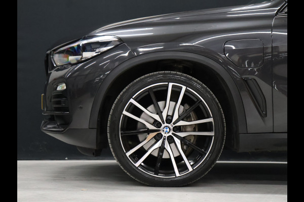 BMW X5 xDrive45e M Sport [MEMORY SEATS, APPLE CARPLAY, ANDROID AUTO, 360 CAMERA, PDC V+A, HUD, ADAPTIVE CRUISE CONTROL, SFEERVERLICHTING, STUURVERWARMING, STOELVERWARMING V+A, NIEUWSTAAT]