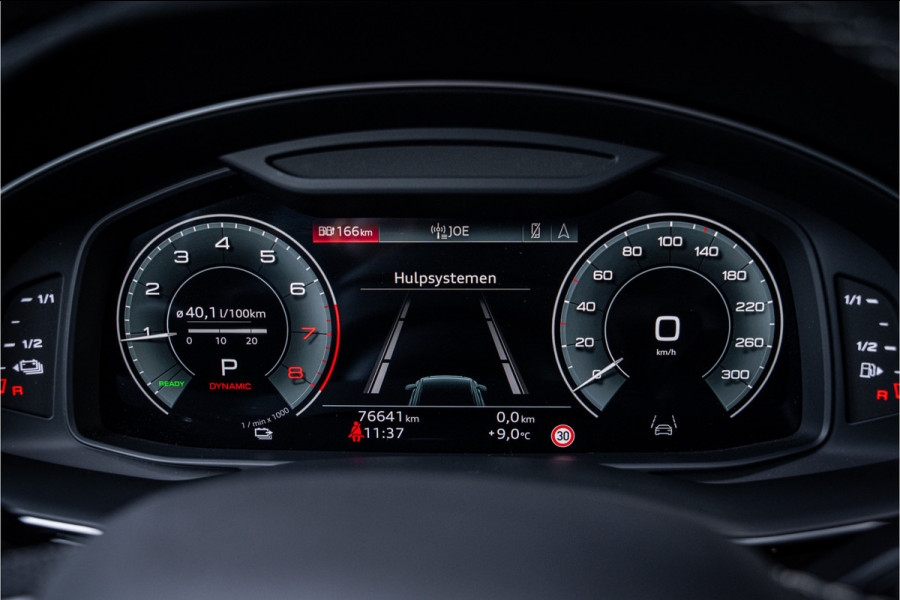 Audi Q8 60 TFSI e quattro Competition - Panorama | RS Seats | Luchtvering | Elek. Trekhaak | 360 Camera