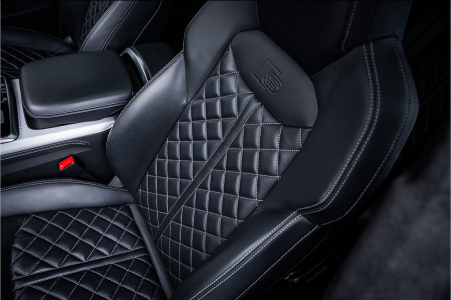 Audi Q8 60 TFSI e quattro Competition - Panorama | RS Seats | Luchtvering | Elek. Trekhaak | 360 Camera
