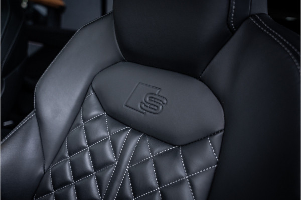 Audi Q8 60 TFSI e quattro Competition - Panorama | RS Seats | Luchtvering | Elek. Trekhaak | 360 Camera