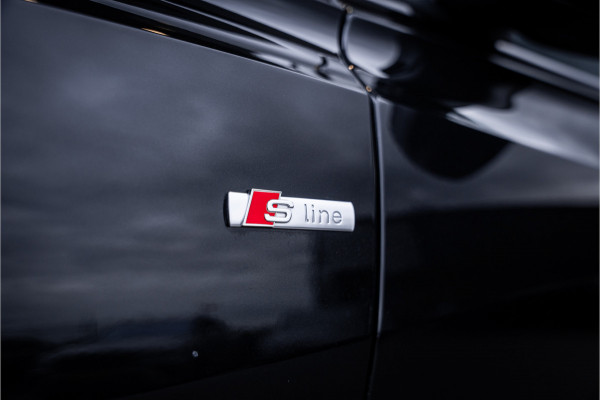 Audi Q8 60 TFSI e quattro Competition - Panorama | RS Seats | Luchtvering | Elek. Trekhaak | 360 Camera