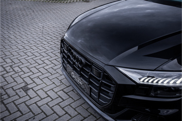Audi Q8 60 TFSI e quattro Competition - Panorama | RS Seats | Luchtvering | Elek. Trekhaak | 360 Camera