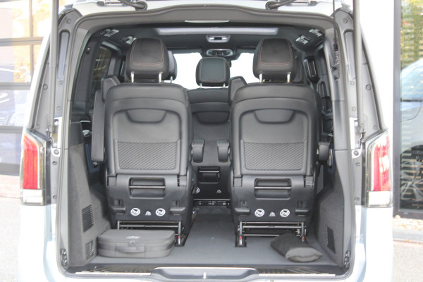 Mercedes-Benz Eqv 300 L2 / AMG / New Model / bj2025 / 7-Persoons / Panorama / Led / Electr Stoelen / Vol Opties / NIEUW!!