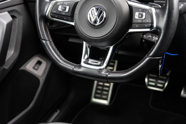 Volkswagen Tiguan 2.0 TSI 4Motion R-Line Pano / ACC / DAB