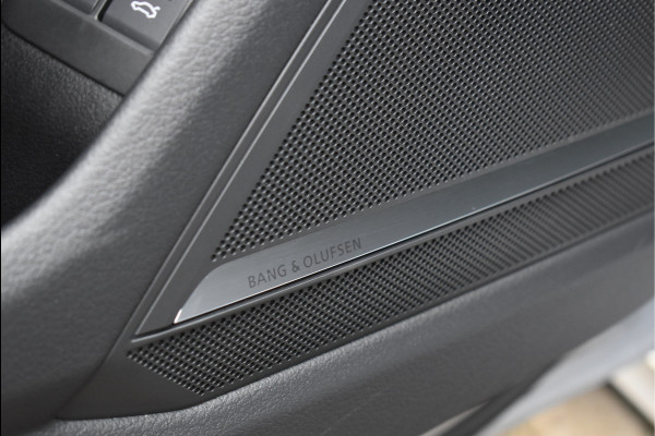 Audi A6 Avant 55 TFSI e Quattro 367 Pk S-Line Soft-Close RS-Stoel Pano Keyless Matrix HD ACC 20 Inch