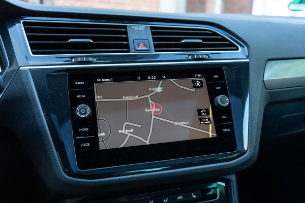 Volkswagen Tiguan 2.0 TSI 4Motion R-Line Pano / Camera / Trekhaak