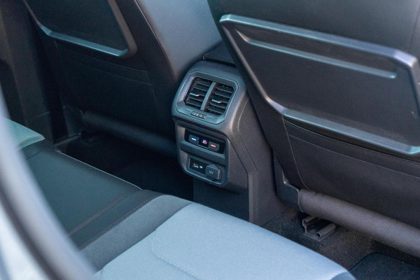 Volkswagen Tiguan 2.0 TSI 4Motion R-Line Pano / Camera / Trekhaak