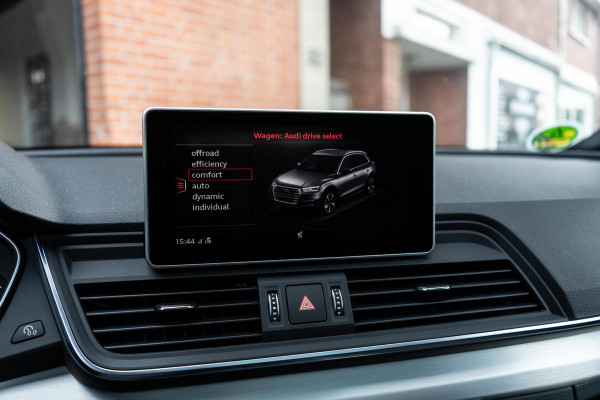 Audi Q5 2.0 TFSI Quattro S-Line Pano / Camera / Sfeer