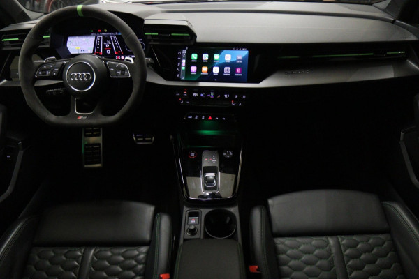 Audi RS 3 SPORTBACK 2.5 TFSI quattro HULK PANO/KERAMISCH/B&O/HUD/CARBONSPOILER/VOL