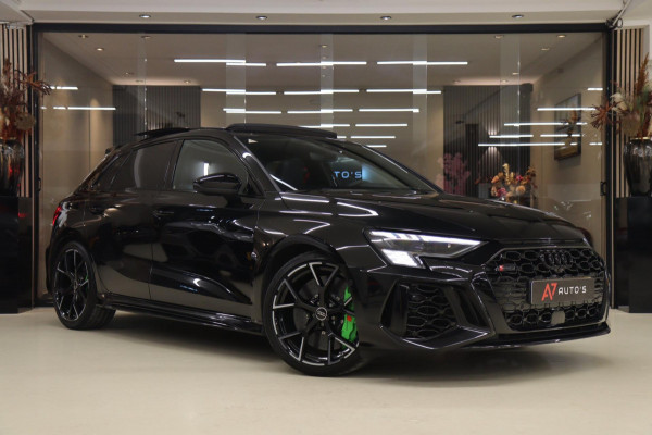 Audi RS 3 SPORTBACK 2.5 TFSI quattro HULK PANO/KERAMISCH/B&O/HUD/CARBONSPOILER/VOL