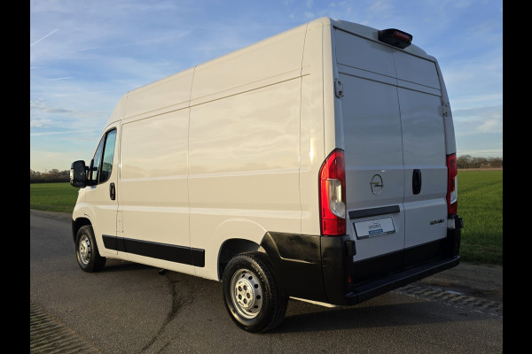 Opel Movano 2.2D 140 L2H2 Edition - 140 Pk - Euro 6 - ParkeerCamera - Navi - Climate Control