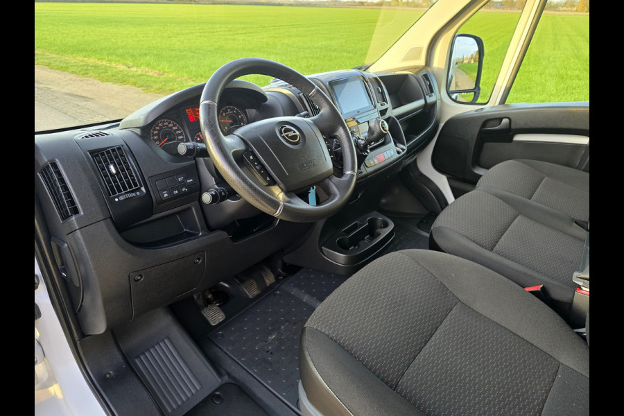 Opel Movano 2.2D 140 L2H2 Edition - 140 Pk - Euro 6 - ParkeerCamera - Navi - Climate Control