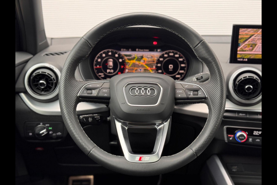 Audi Q2 35 TFSI 3x S-Line Pano/Virtual/Keyless/Camera