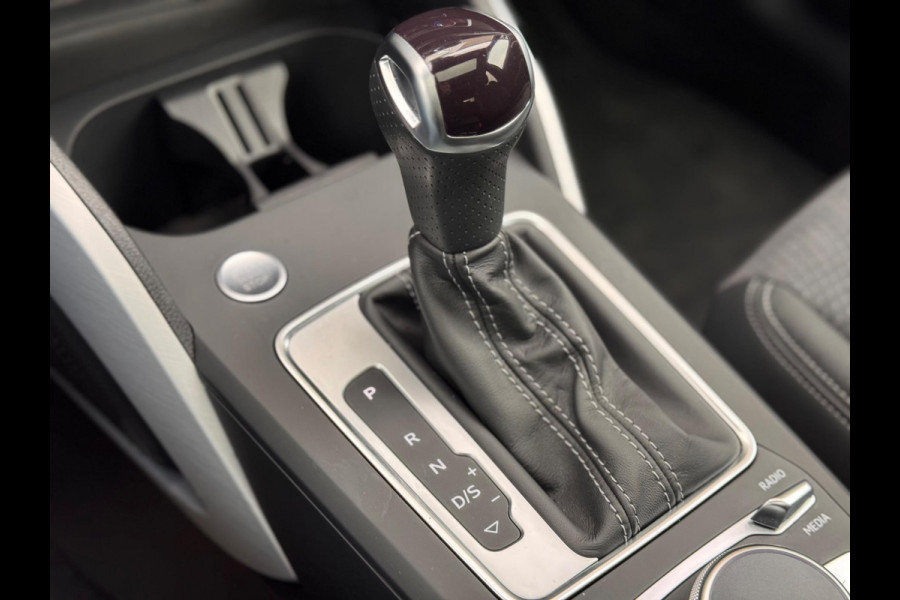 Audi Q2 35 TFSI 3x S-Line Pano/Virtual/Keyless/Camera