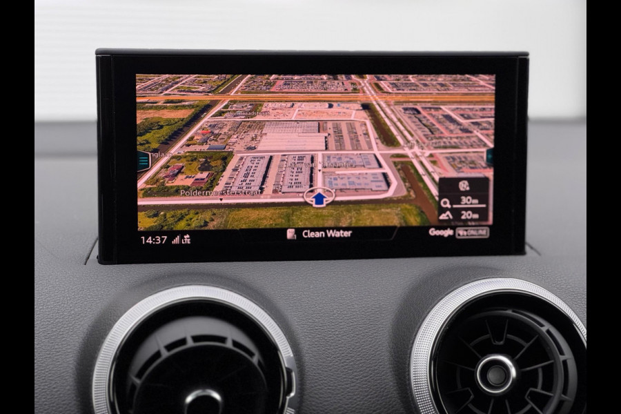 Audi Q2 35 TFSI 3x S-Line Pano/Virtual/Keyless/Camera