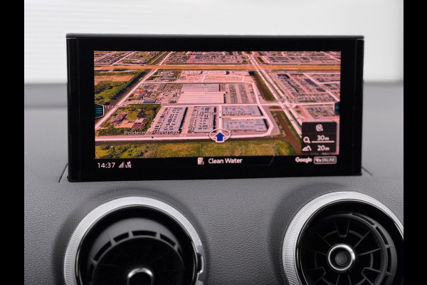 Audi Q2 35 TFSI 3x S-Line Pano/Virtual/Keyless/Camera