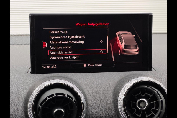 Audi Q2 35 TFSI 3x S-Line Pano/Virtual/Keyless/Camera