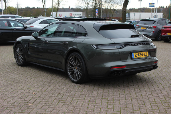 Porsche Panamera Sport Turismo 2.9 4 E-Hybrid Platinum Edition / Panoramadak / 360Camera / Head-up / Luchtvering / Matrix LED / Softclose / Bose / Keyless / 21'' / Sportuitlaat / Sportdesign+Chrono / Stuurverwarming / Stoelverwarming 4x / Stoelmassage /