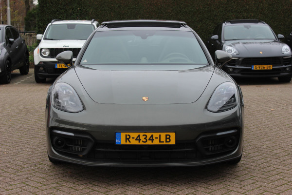 Porsche Panamera Sport Turismo 2.9 4 E-Hybrid Platinum Edition / Panoramadak / 360Camera / Head-up / Luchtvering / Matrix LED / Softclose / Bose / Keyless / 21'' / Sportuitlaat / Sportdesign+Chrono / Stuurverwarming / Stoelverwarming 4x / Stoelmassage /