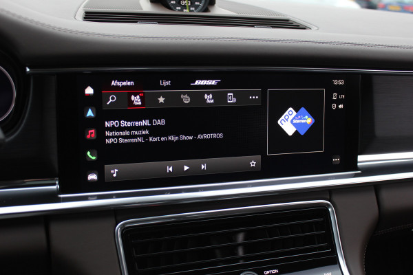 Porsche Panamera Sport Turismo 2.9 4 E-Hybrid Platinum Edition / Panoramadak / 360Camera / Head-up / Luchtvering / Matrix LED / Softclose / Bose / Keyless / 21'' / Sportuitlaat / Sportdesign+Chrono / Stuurverwarming / Stoelverwarming 4x / Stoelmassage /