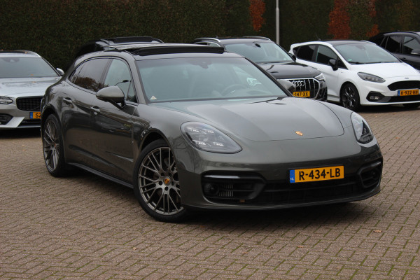 Porsche Panamera Sport Turismo 2.9 4 E-Hybrid Platinum Edition / Panoramadak / 360Camera / Head-up / Luchtvering / Matrix LED / Softclose / Bose / Keyless / 21'' / Sportuitlaat / Sportdesign+Chrono / Stuurverwarming / Stoelverwarming 4x / Stoelmassage /