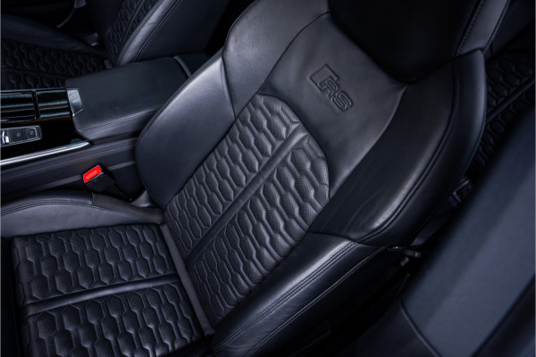 Audi RS7 Sportback 4.0 TFSI quattro - Keramisch | Panorama | B&O | Stoelkoeling | Memory | 360 Camera