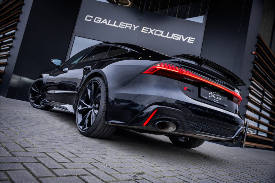 Audi RS7 Sportback 4.0 TFSI quattro - Keramisch | Panorama | B&O | Stoelkoeling | Memory | 360 Camera