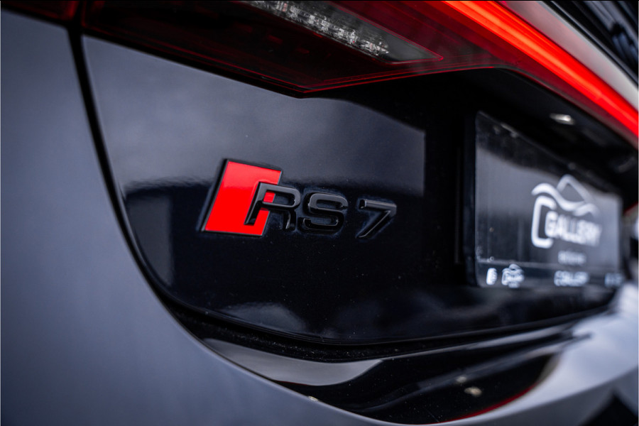 Audi RS7 Sportback 4.0 TFSI quattro - Keramisch | Panorama | B&O | Stoelkoeling | Memory | 360 Camera