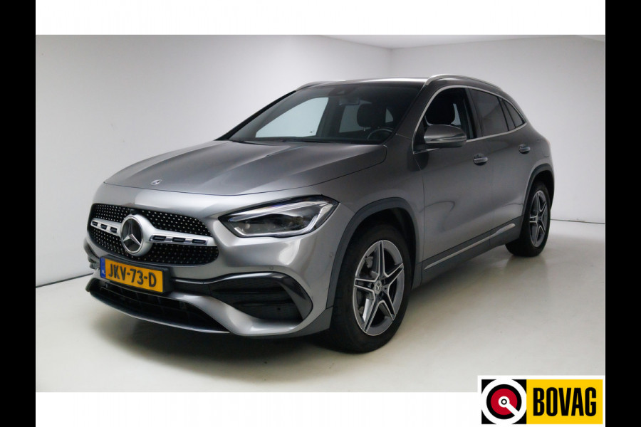 Mercedes-Benz GLA 250 e AMG Line automaat | Panoramadak | Wegklapbare Trekhaak | Adaptive Cruise Elektrische achterklep, Stoelverwarming, Camera, Sfeerverlichting, Navigatie