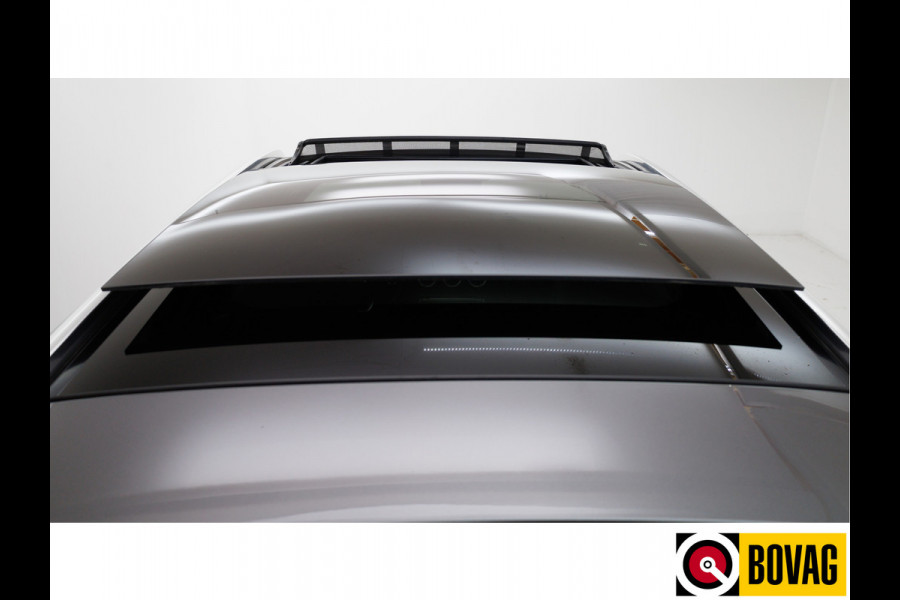 Mercedes-Benz GLA 250 e AMG Line automaat | Panoramadak | Wegklapbare Trekhaak | Adaptive Cruise Elektrische achterklep, Stoelverwarming, Camera, Sfeerverlichting, Navigatie