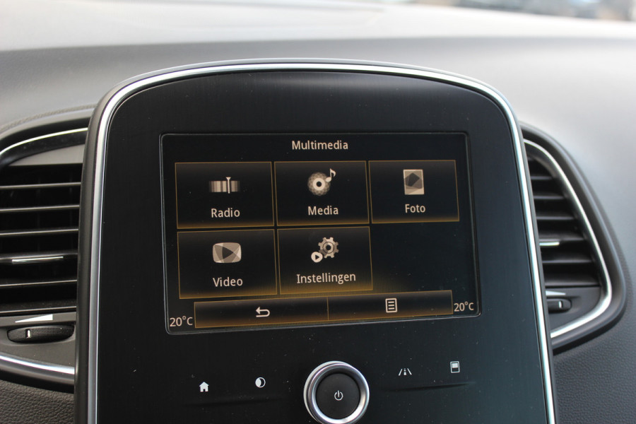 Renault Scénic 1.3 TCe Intens / Camera / Head-up / Navigatie / Half leder / 20'' / Dodehoek / DAB / Cruise Control