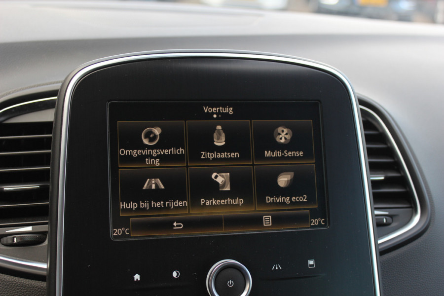 Renault Scénic 1.3 TCe Intens / Camera / Head-up / Navigatie / Half leder / 20'' / Dodehoek / DAB / Cruise Control