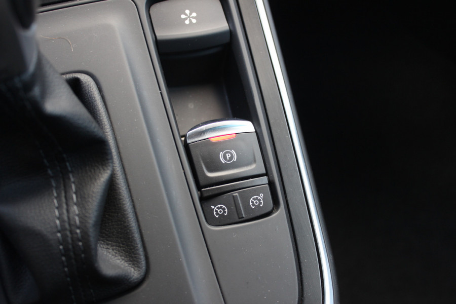 Renault Scénic 1.3 TCe Intens / Camera / Head-up / Navigatie / Half leder / 20'' / Dodehoek / DAB / Cruise Control