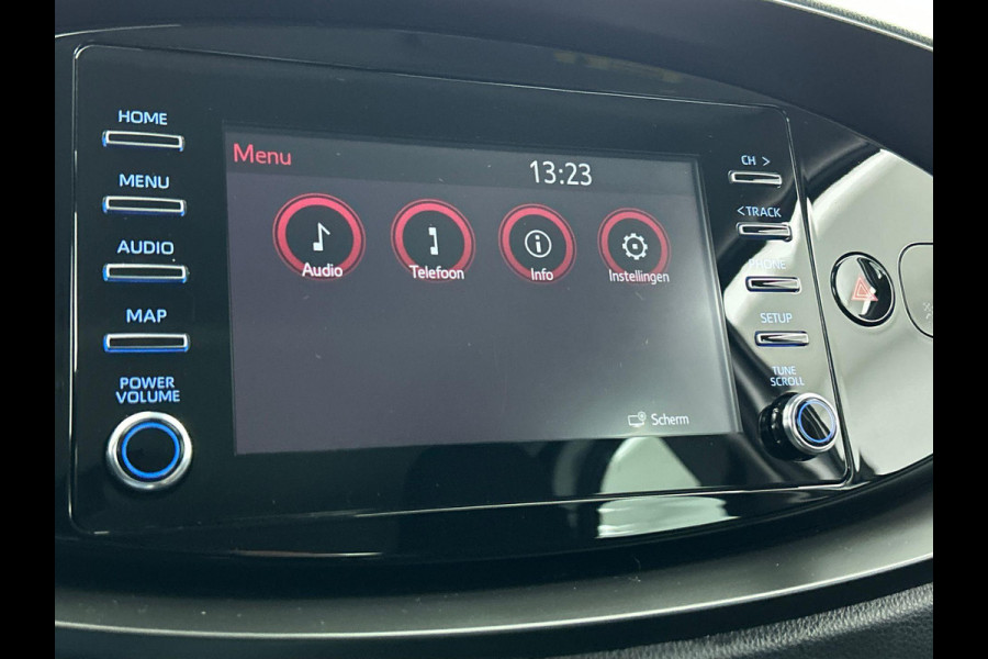 Toyota Aygo X 1.0 VVT-i MT Play Airco Navi Carplay PDC + Camera Achter Cruise Control
