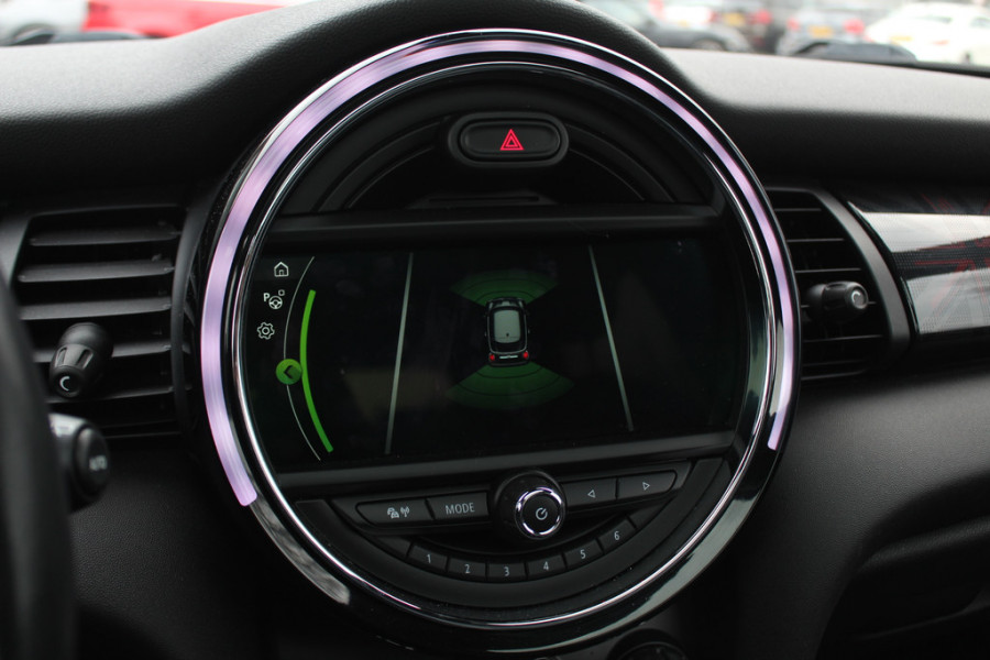 MINI Cabrio 1.5 Cooper / JCW Package / Leder / CarPlay / 18'' / Keyless / Navigatie / Stoelverwarming / Windscherm / Cruise Control