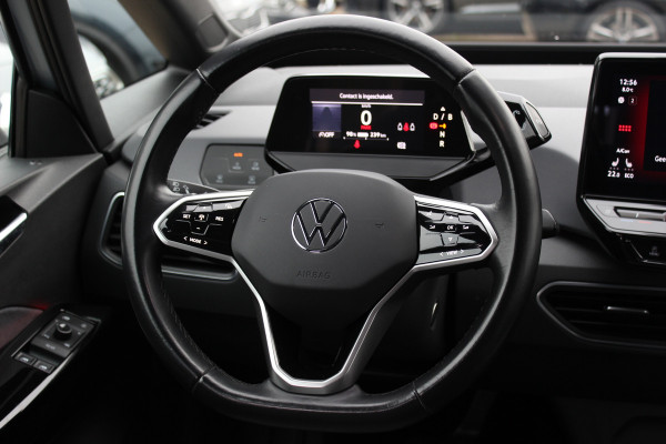 Volkswagen ID.3 Pure 45 kWh / SoH 92.6% / CarPlay / Parkeerhulp V+A / 18'' / Stuur+Stoelverwarming / DAB / ACC / Warmtepomp