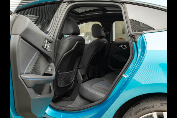 BMW 2 Serie Gran Coupé 220i M-Sport - Pano - Verwarmd Stuurwiel - ACC - Camera