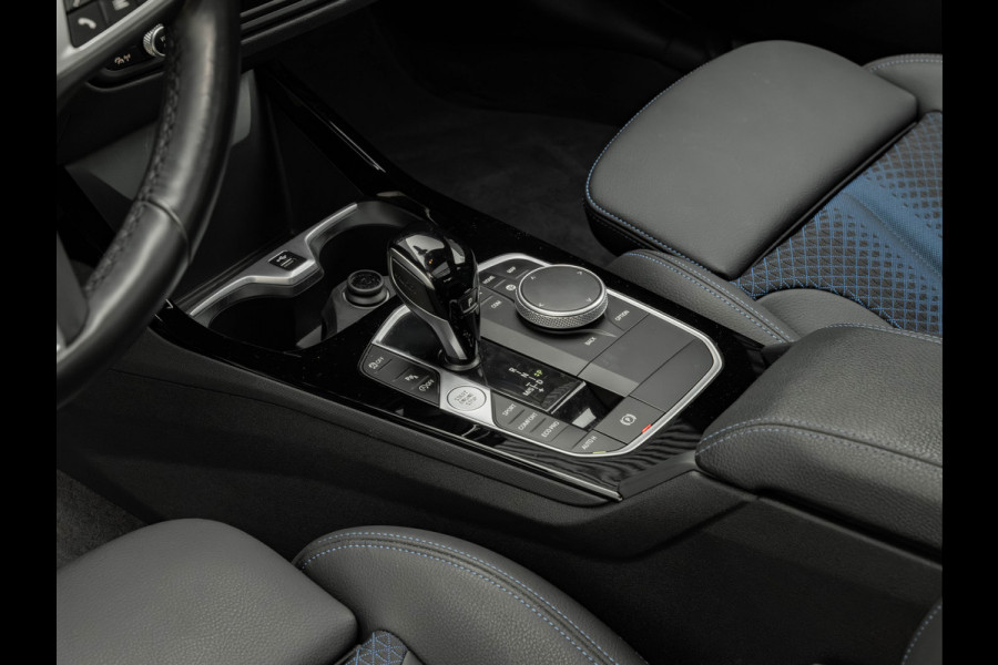 BMW 2 Serie Gran Coupé 220i M-Sport - Pano - Verwarmd Stuurwiel - ACC - Camera