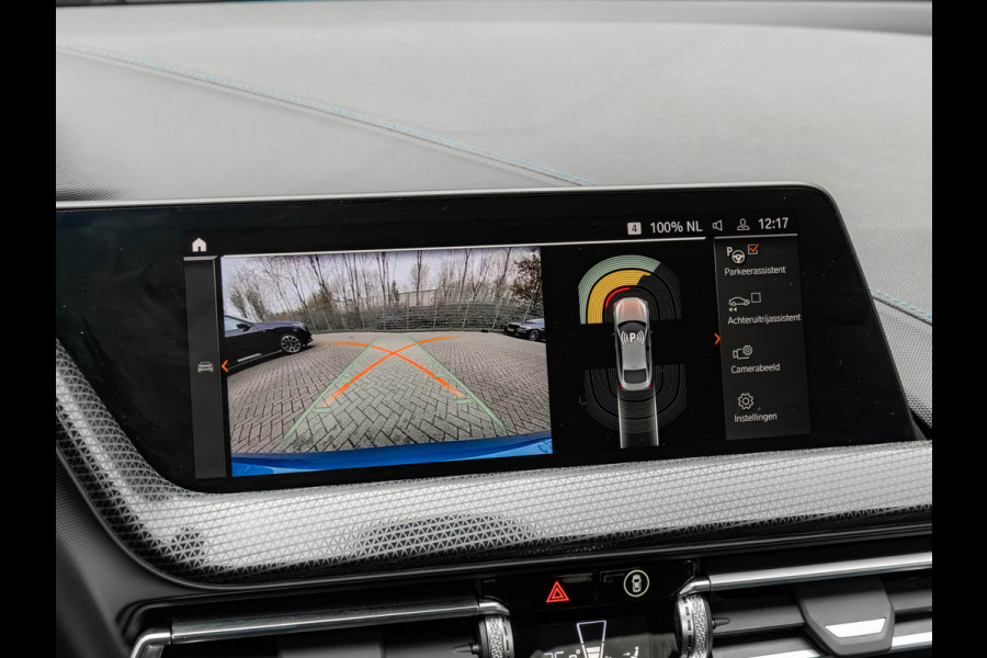 BMW 2 Serie Gran Coupé 220i M-Sport - Pano - Verwarmd Stuurwiel - ACC - Camera