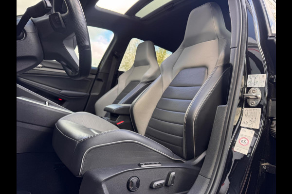 Volkswagen Golf 1.4 eHybrid GTE Pano/Leer/HuD/Camera/Matrix