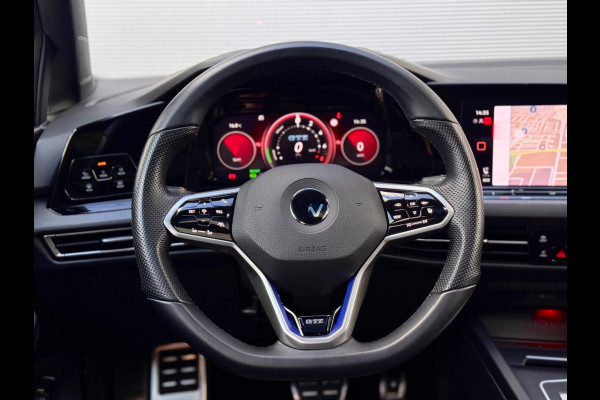 Volkswagen Golf 1.4 eHybrid GTE Pano/Leer/HuD/Camera/Matrix