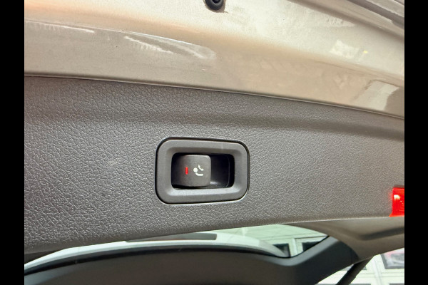 Mercedes-Benz GLE 300 D 4MATIC Euro 6 - Grijs Kenteken - 1ste Eigenaar NL Autos