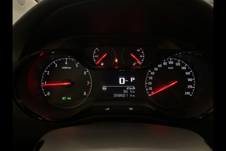 Opel Crossland X 1.2 Turbo Innovation Automaat Trekhaak Navigatie Apple Carplay/Android Auto Camera Parkeersensoren Cruise Control Stoel-en stuurverwarming Climate Control Lichtmetalen velgen Getinte ramen