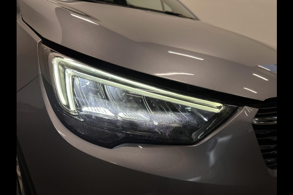Opel Crossland X 1.2 Turbo Innovation Automaat Trekhaak Navigatie Apple Carplay/Android Auto Camera Parkeersensoren Cruise Control Stoel-en stuurverwarming Climate Control Lichtmetalen velgen Getinte ramen