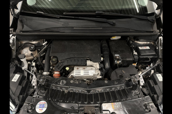 Opel Crossland X 1.2 Turbo Innovation Automaat Trekhaak Navigatie Apple Carplay/Android Auto Camera Parkeersensoren Cruise Control Stoel-en stuurverwarming Climate Control Lichtmetalen velgen Getinte ramen