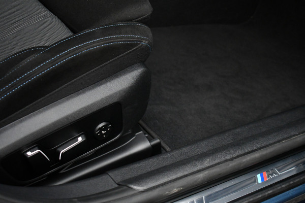 BMW 3 Serie Touring 330e M-Sport LCI-2 Pano Trekh ACC H/K 360 HUD 19inch