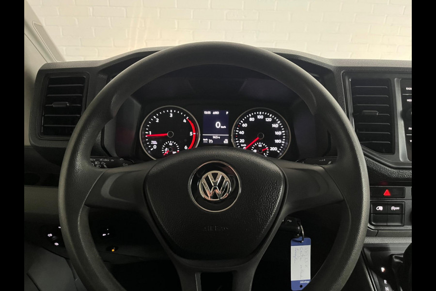 Volkswagen Crafter LAADKLEP L3H3 AUTOMAAT DSG 35 2.0 TDI 140PK 3Persoons, Airco, CruiseControl, Groot Scherm, RIJKLAARPRIJS!