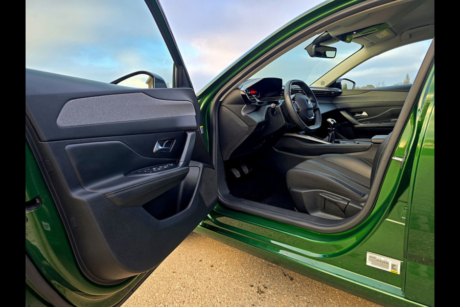 Peugeot 308 1.2 PureTech Allure Pack Business - 130 Pk - Euro 6 - ParkeerCamera - Navi - ACC - Climate Control