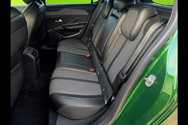 Peugeot 308 1.2 PureTech Allure Pack Business - 130 Pk - Euro 6 - ParkeerCamera - Navi - ACC - Climate Control