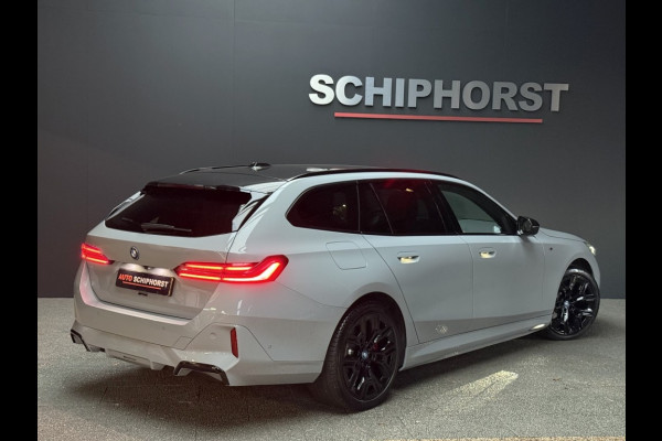 BMW 5 Serie 530e x-Drive M-Sport Pro-20 inch trekhaak panorama head-up key-less